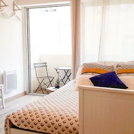 Bohemian In Center 아파트 세테